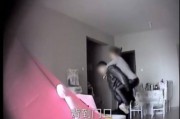 网曝张家界官员与电视台女员工通奸 每年给她百万 