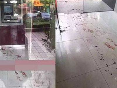ATM前割喉抢钱闹得人心惶惶 警方辟谣：人还活着未死